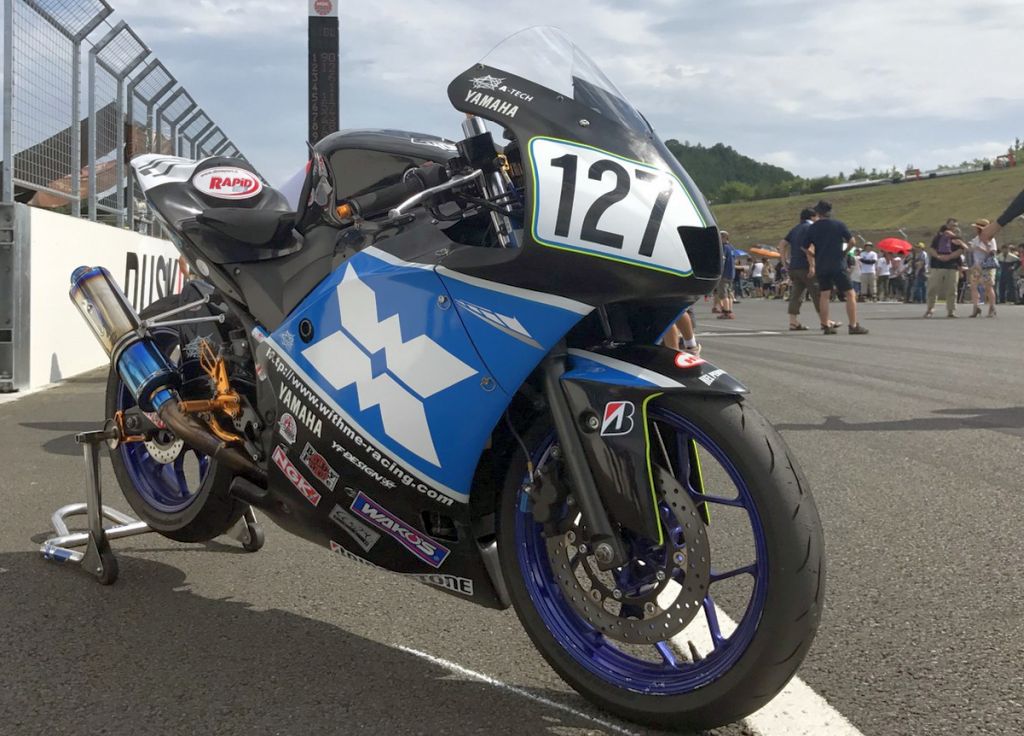 YZF-R25レーサー　最速プロジェクト車両。もてぎ7時間耐久レースNSTクラスレコード保持車両